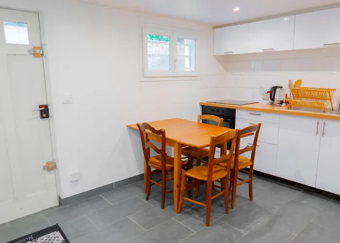 Jardin A St Denis Апартаменты